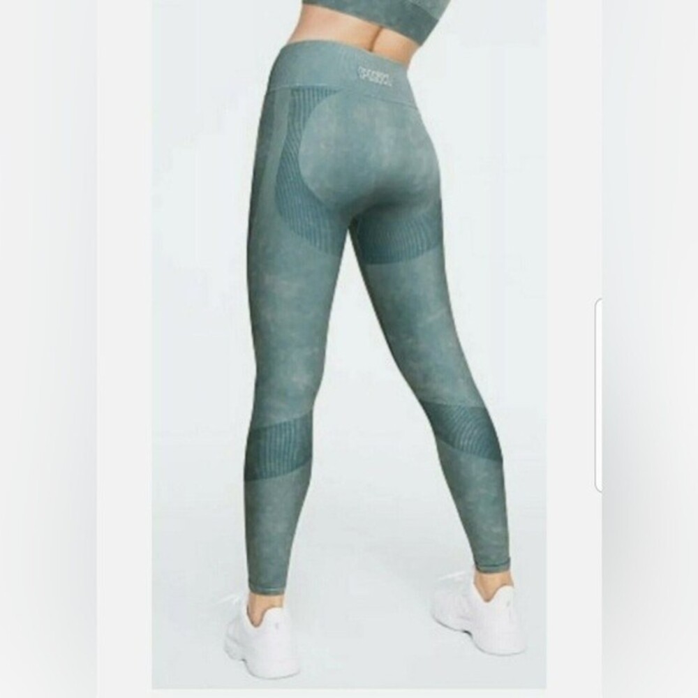Victoria's Secret PINK Seamless Workout Leggings Original Contour Size XS - Picture 2 of 8